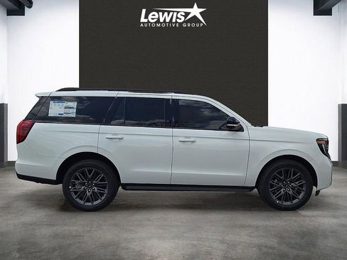 New 2026 Ford Expedition Platinum AWD/4WD image 5