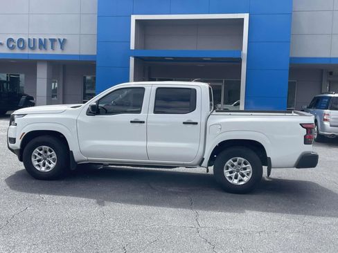 Used 2025 Nissan Frontier S image 6