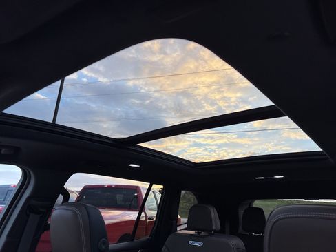 New 2026 GMC Acadia Denali Ultimate image 10