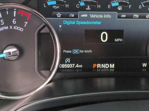 Used 2018 Ford Expedition Max Platinum AWD/4WD image 28