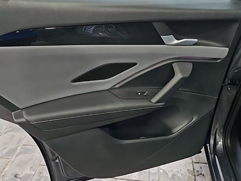 New 2026 Volkswagen Tiguan SE R-Line image 20