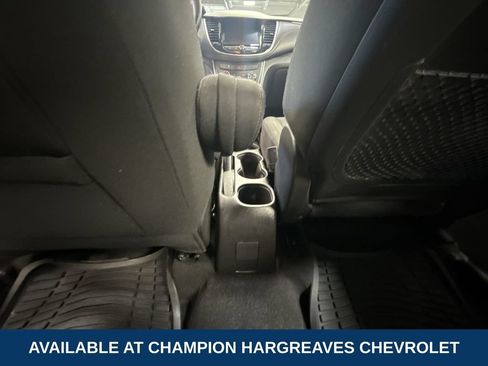 Used 2020 Chevrolet Trax LS FWD image 29