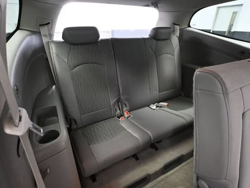 Used 2014 Chevrolet Traverse LS FWD image 40