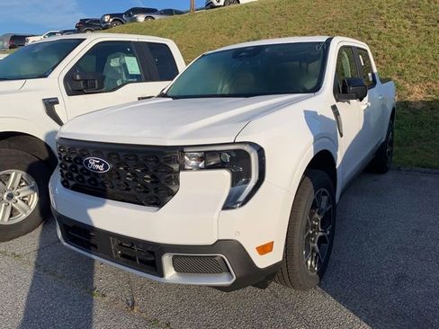 New 2026 Ford Maverick Lariat AWD/4WD image 4