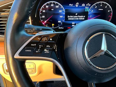 Used 2024 Mercedes-Benz GLS 450 GLS 450 image 45