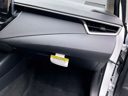 Certified 2026 Toyota Corolla LE FWD image 18