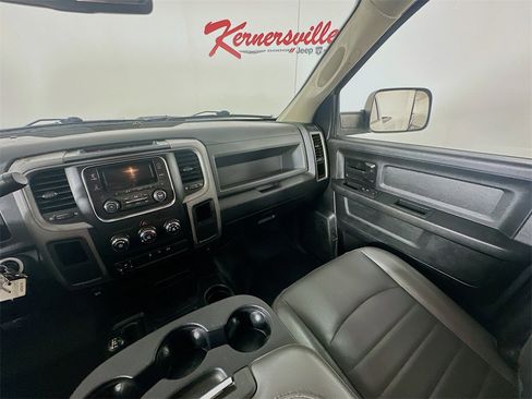 Used 2018 RAM 2500 Tradesman image 10