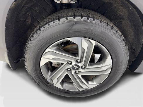 Used 2023 Hyundai Santa Fe SEL image 80