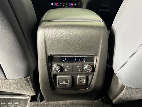 Certified 2023 Buick Enclave Premium w/ Experience Buick Package AWD/4WD image 40
