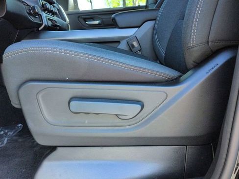 New 2026 RAM 1500 Express AWD/4WD image 20