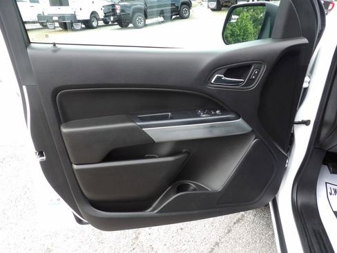Used 2021 Chevrolet Colorado LT w/ Fleet Safety Package RWD image 14