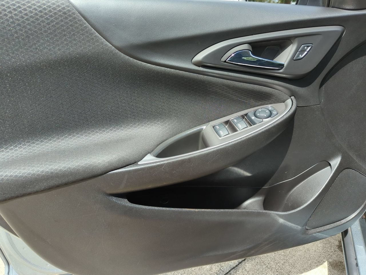 Used 2025 Chevrolet Malibu LT FWD image 19