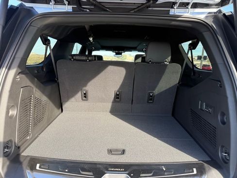 New 2026 Chevrolet Suburban High Country image 20