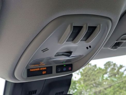 New 2026 Chevrolet Trax LT FWD image 21