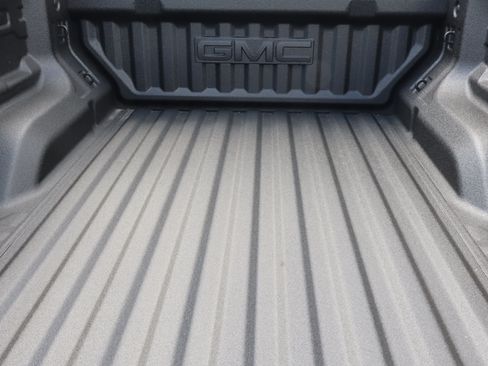 New 2026 GMC Canyon AT4 AWD/4WD image 15