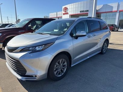 Used 2024 Toyota Sienna XLE