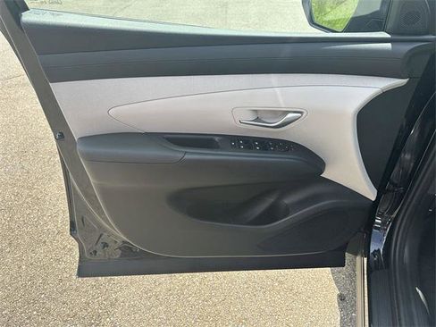 New 2025 Hyundai Tucson SEL image 10