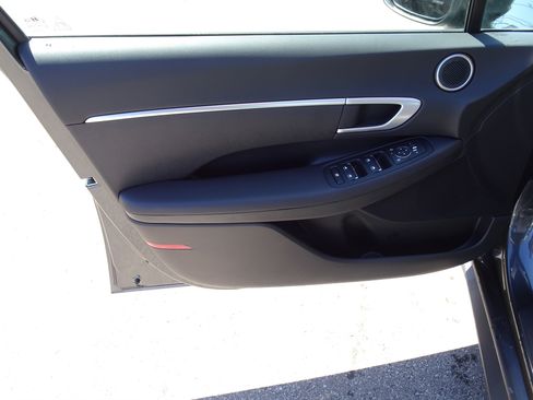 New 2026 Hyundai Sonata SE FWD image 12