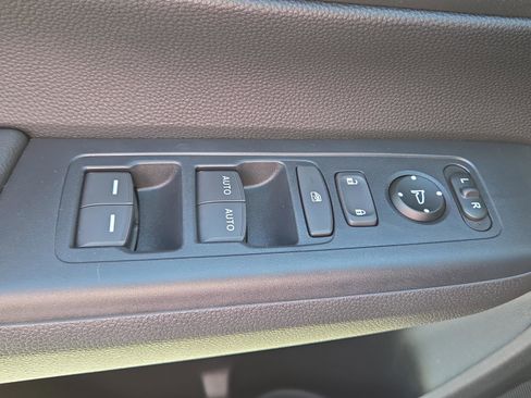 Used 2024 Honda CR-V Sport image 38