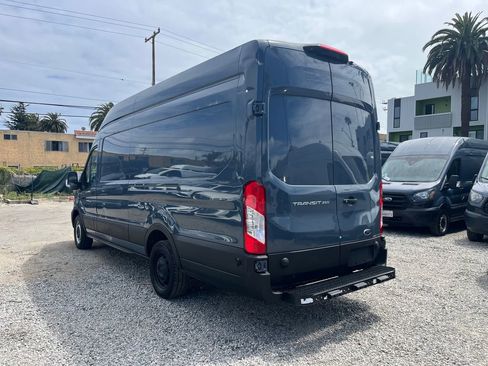 Used 2020 Ford Transit 250 148 High Roof Extended RWD image 10