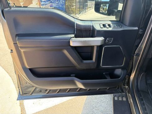 Used 2020 Ford F250 Lariat w/ Tremor Off-Road Package AWD/4WD image 19