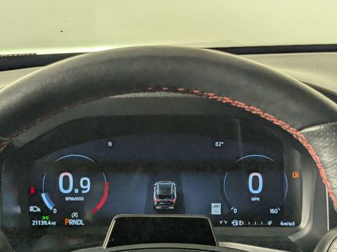 Used 2025 Ford Explorer ST-Line w/ ST-Line Street Pack image 17