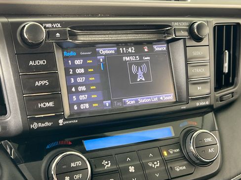 Used 2018 Toyota RAV4 XLE w/ Plus Extra Value Package image 14