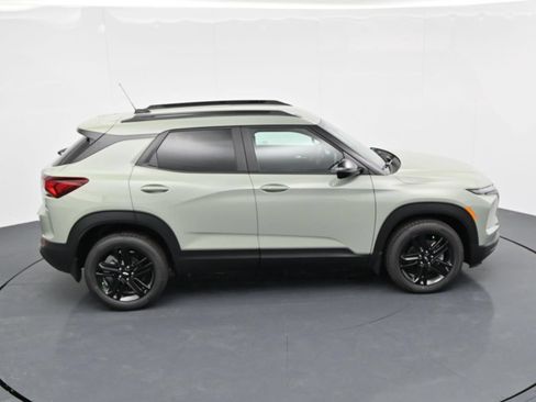 New 2026 Chevrolet TrailBlazer LT w/ Midnight Edition FWD image 25