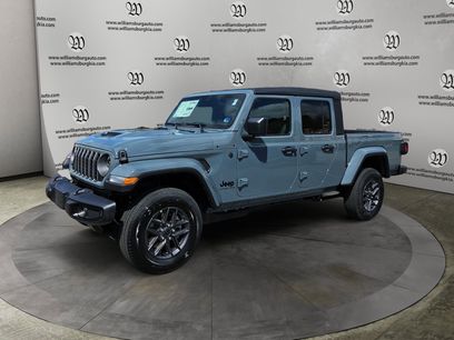 New 2026 Jeep Gladiator Sport