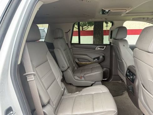 Used 2016 GMC Yukon Denali w/ Open Road Package AWD/4WD image 32