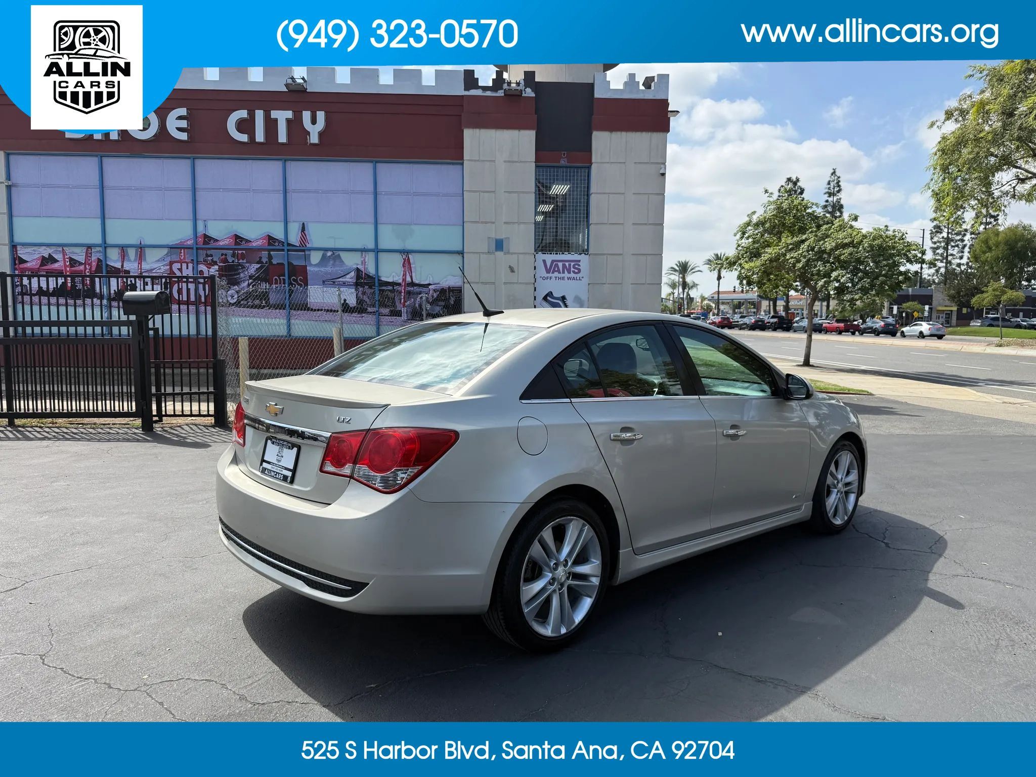 Used 2014 Chevrolet Cruze LTZ w/ RS Package FWD image 4