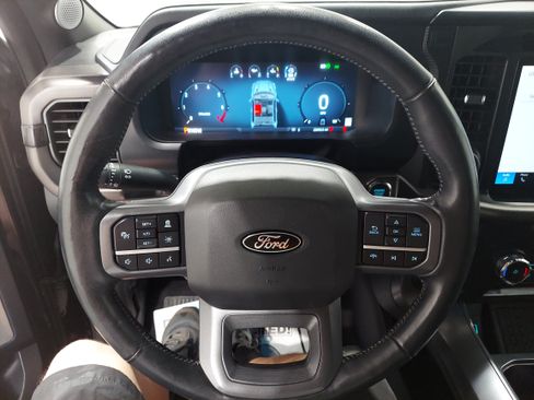 Used 2024 Ford F150 Lariat w/ Equipment Group 502A High AWD/4WD image 8