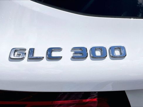 Certified 2022 Mercedes-Benz GLC 300 4MATIC image 33
