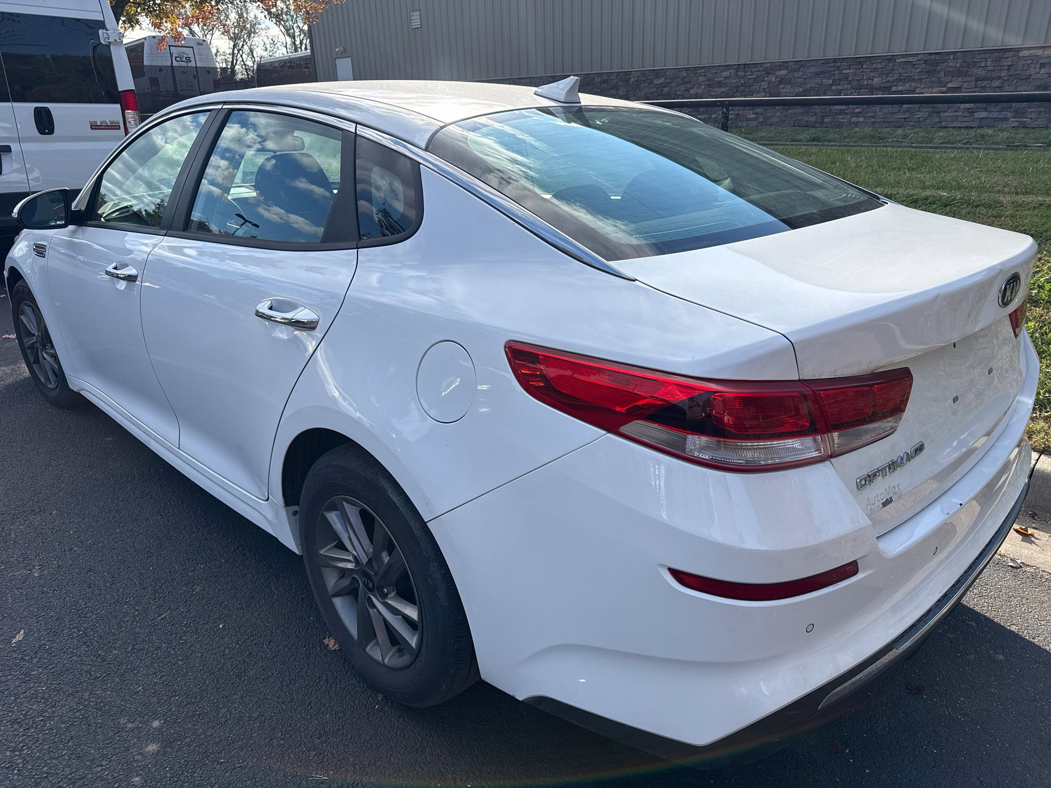 Used 2020 Kia Optima LX FWD image 7