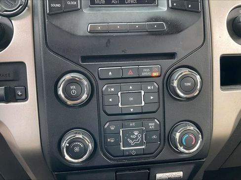 Used 2014 Ford F150 XLT w/ Equipment Group 302A Luxury RWD image 15