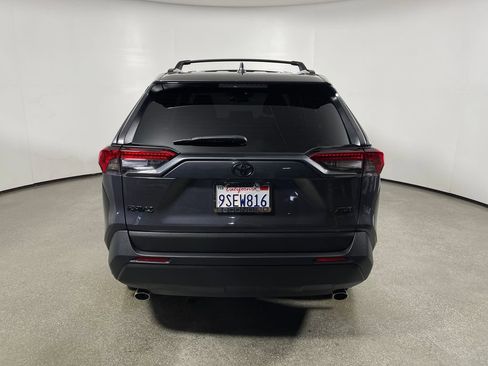 Certified 2025 Toyota RAV4 XLE w/ Convenience Package FWD image 4