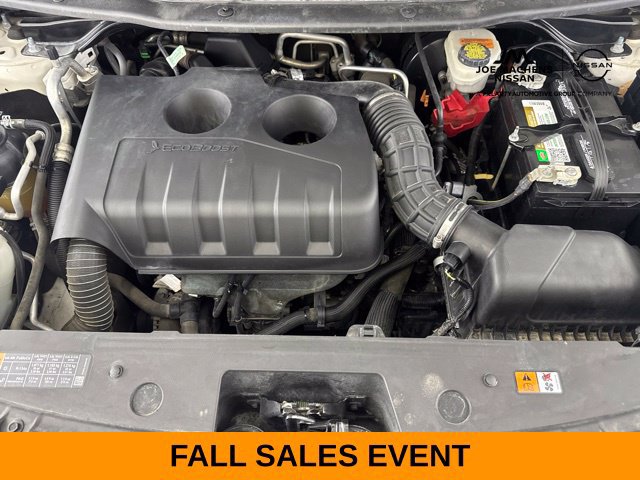 Used 2017 Ford Explorer XLT w/ Equipment Group 202A AWD/4WD image 24