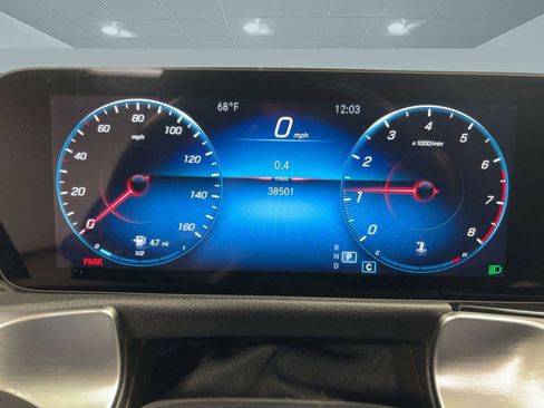 Used 2022 Mercedes-Benz GLB 250 GLB 250 image 18