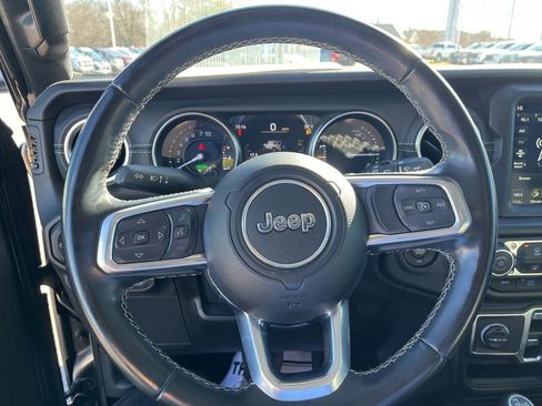 Used 2021 Jeep Wrangler Unlimited Sahara image 19