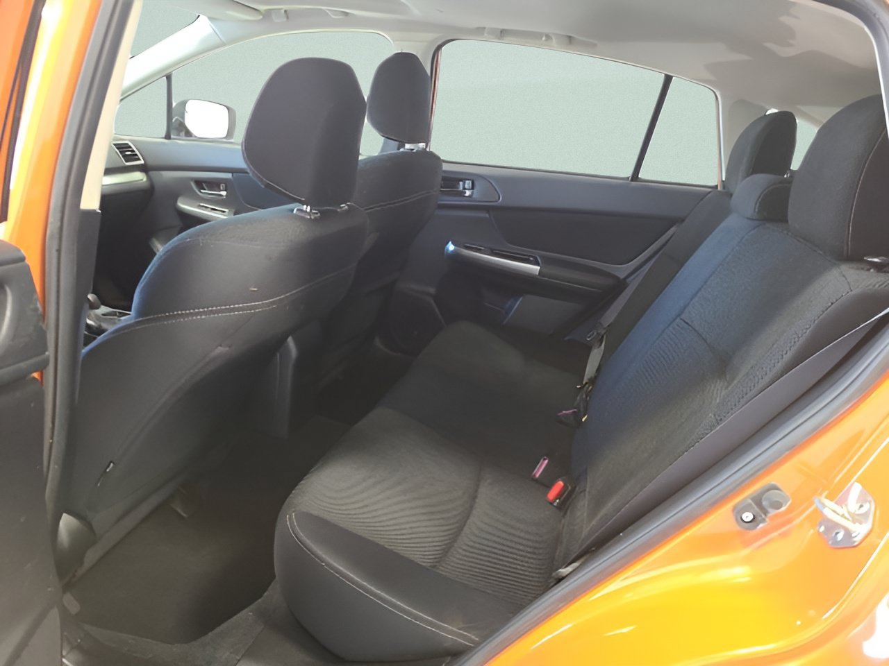 Used 2015 Subaru Crosstrek 2.0i Premium w/ Moonroof Package AWD/4WD image 18