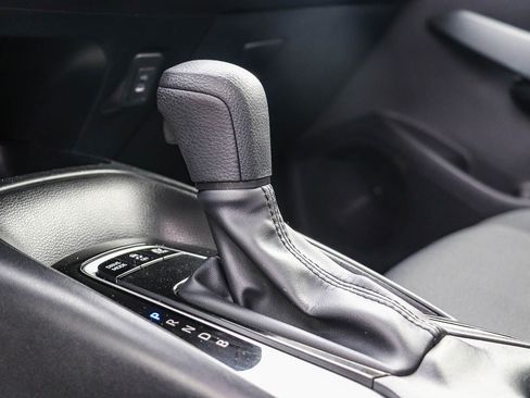 Certified 2024 Toyota Corolla LE AWD/4WD image 19