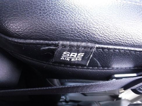 Used 2019 Jeep Compass Latitude w/ Cold Weather Group image 15