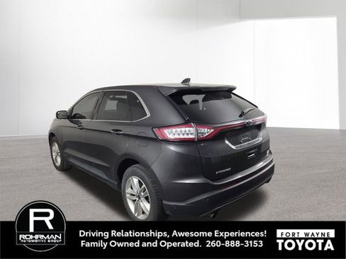Used 2018 Ford Edge SEL w/ Equipment Group 201A FWD image 9