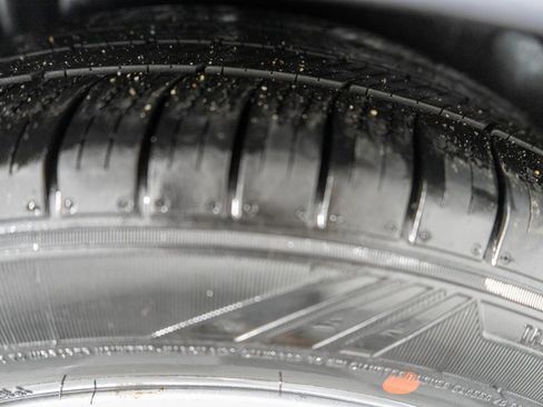 Used 2017 Subaru Legacy 2.5i Premium image 30