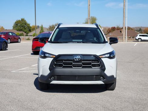New 2026 Toyota Corolla Cross LE image 6