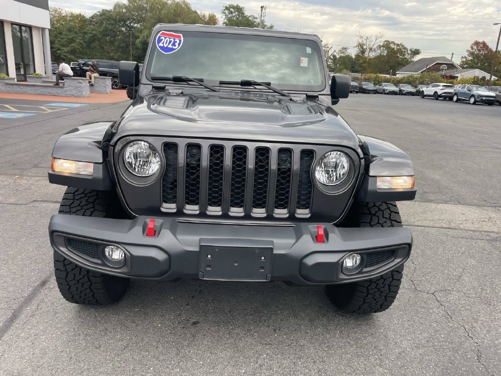 Used 2023 Jeep Gladiator Rubicon w/ Cold Weather Group AWD/4WD image 8