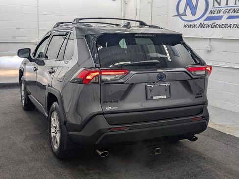 Used 2021 Toyota RAV4 XLE w/ XLE Grade Weather Package image 26