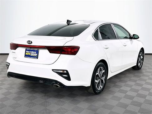 Used 2019 Kia Forte LXS image 14