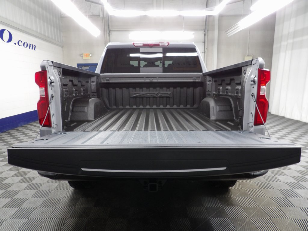 Used 2024 Chevrolet Silverado 1500 ZR2 AWD/4WD image 39
