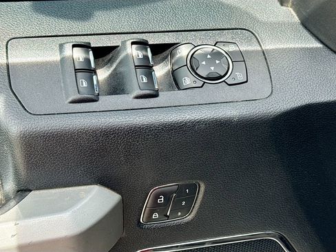 Used 2020 Ford F150 Lariat AWD/4WD image 20